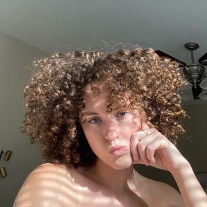 Meet your Posher, Paige